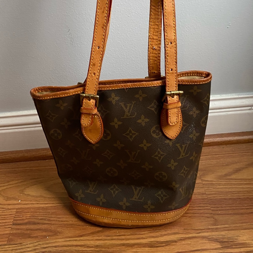Vintage Louis Vuitton Bucket Bag